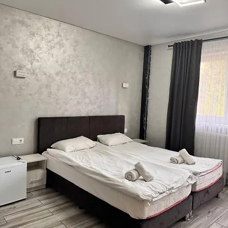 Hotel Naciku Boekovel